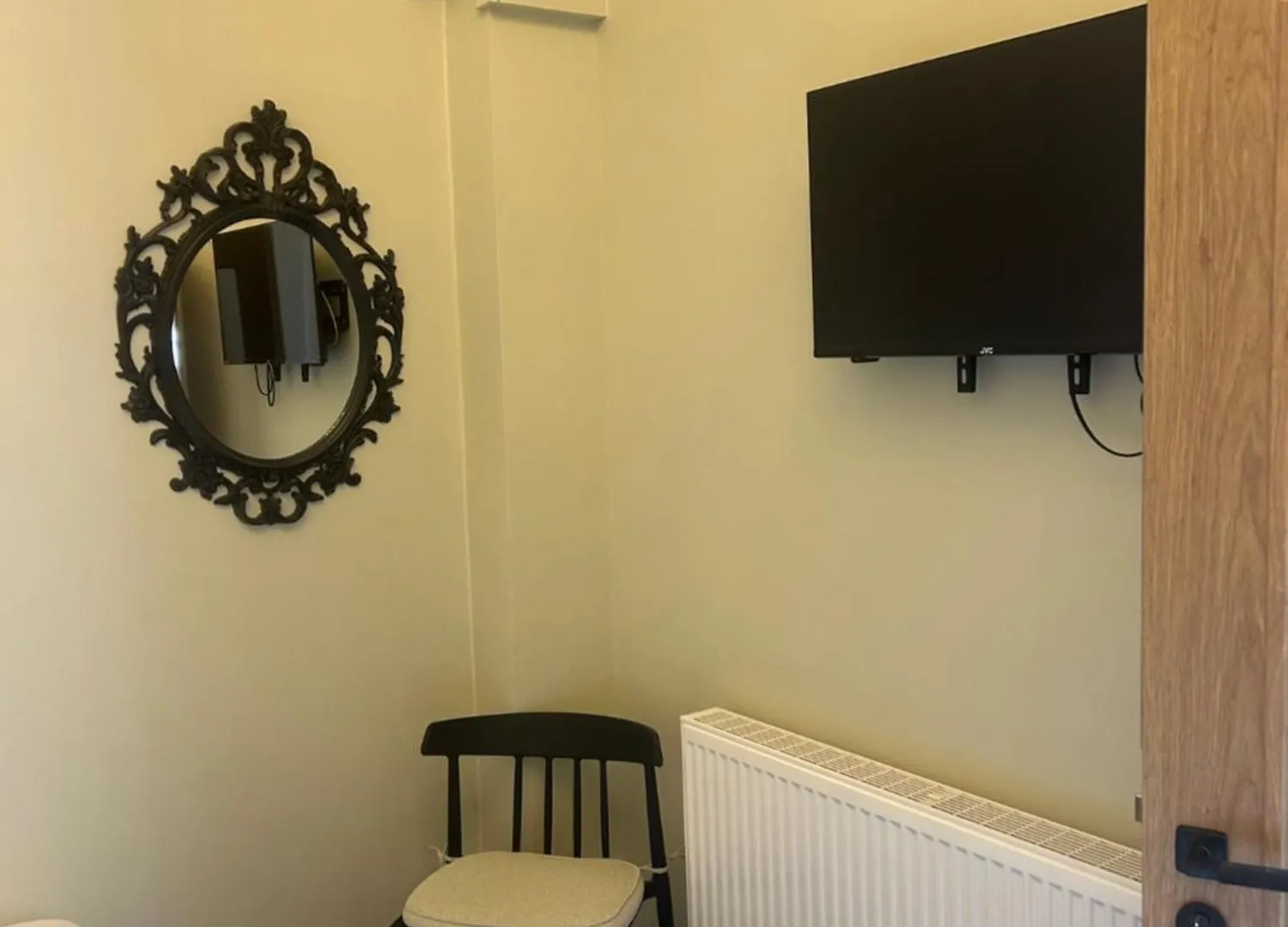 The George & Dragon Tearoom Accommodation Felton 0*, Felton (Somerset) United Kingdom